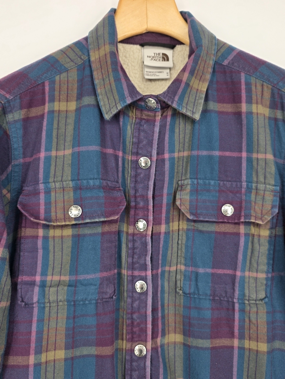 The North Face Women's Plaid Sherpa-Lined Shirt Jacket Size M Purple, Blue. - Picture 4 of 11